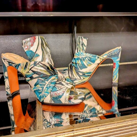 Marc Fisher Shoes - MARC FISCHER SPRING HEELS